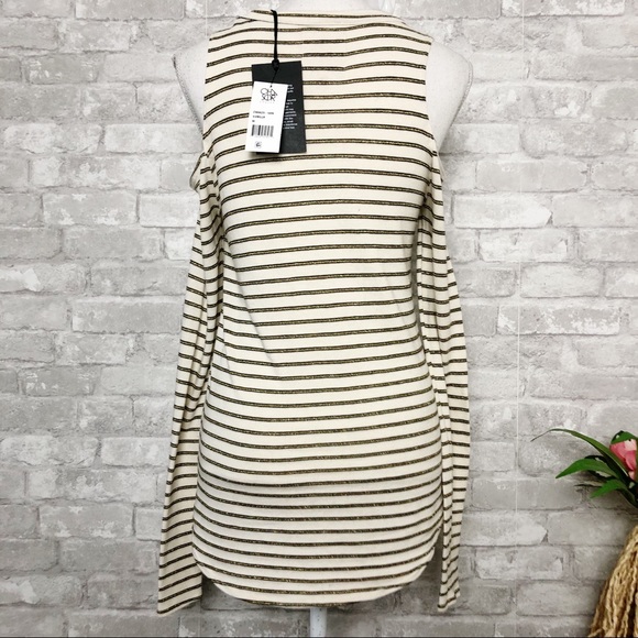 NWT CHASER Long Sleeve Cold Shoulder Top with Black & Metallic Gold Stripes Med - Picture 4 of 16